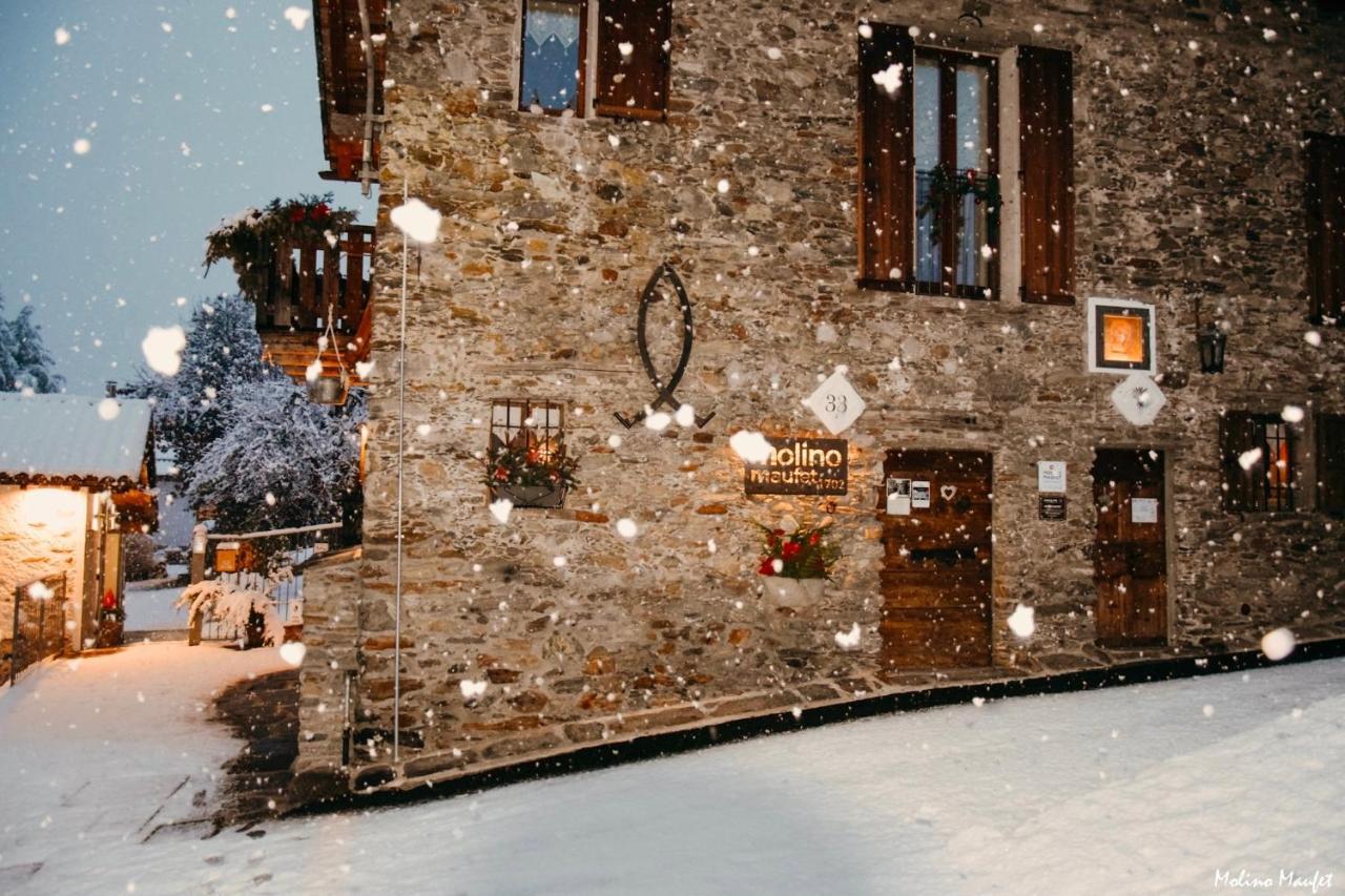 La Volta - Lake Como Heritage Home In Molino Maufet Watermill - Patio On The Garden 科利科 外观 照片